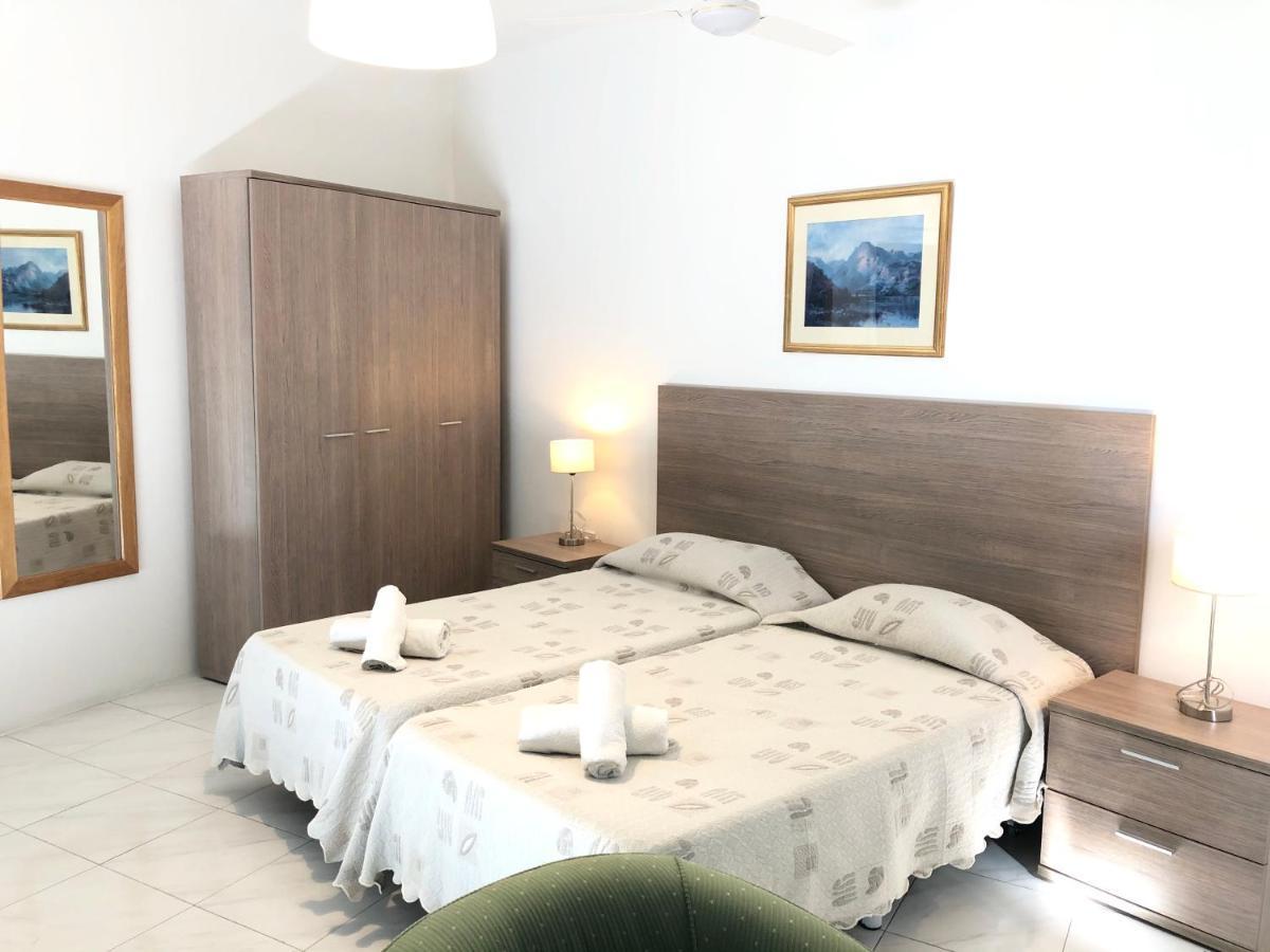 Porto Del Sol Guesthouse Wardija Ngoại thất bức ảnh